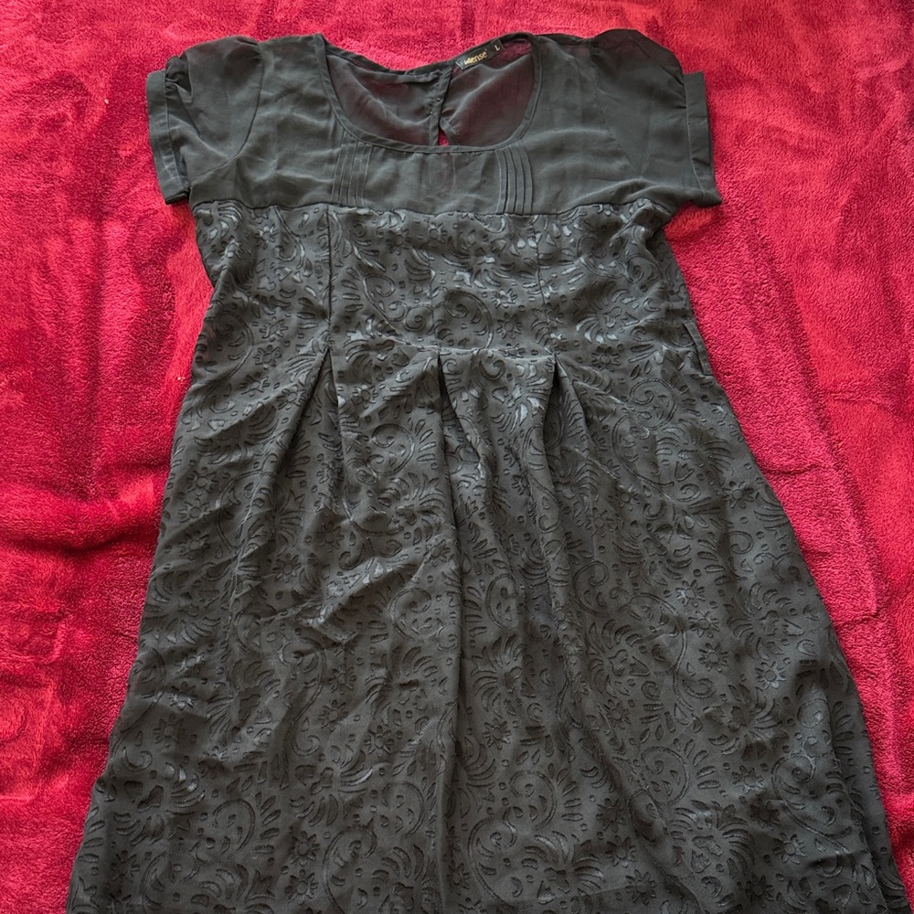Elegant Black Short Sleeve Dress